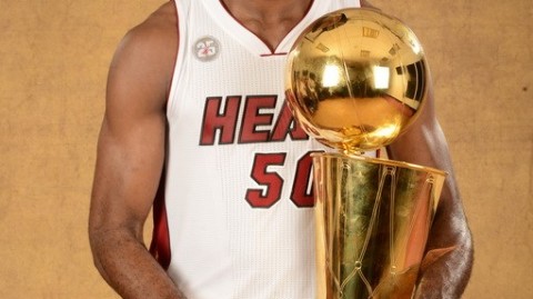 NBA球员写真：从硬汉定妆照到时尚大片，2026年粉丝必收的影像资料大赏