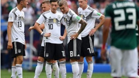 丹麦vs墨西哥比分预测：残阵童话军团挑战东道主，世界杯出线生死战悬念丛生？