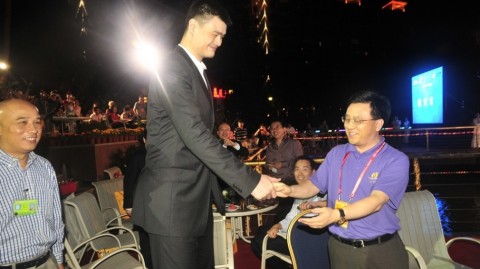 回望博鳌湖畔那一夜，姚明的公益种子在微博之夜悄然发芽