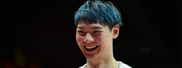 全明星周末的温情瞬间：杜锋父子与丁彦雨航的MVP之夜