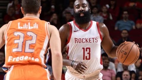 nba季前赛季报销)火箭vs火箭2胜3负未交手(