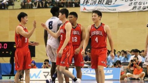 从渡边雄太到塔基-阿里扎：日本篮球球员身高变迁全记录