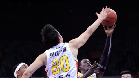 CBA季后赛京粤大战提前上演，深圳广厦联手奉献史诗级逆转