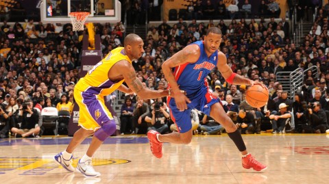 时光倒流一五载，重温2011湖人大战活塞之科比麦蒂巅峰对决