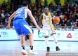 福特森无双39分19助，广厦力克青岛豪取八连胜